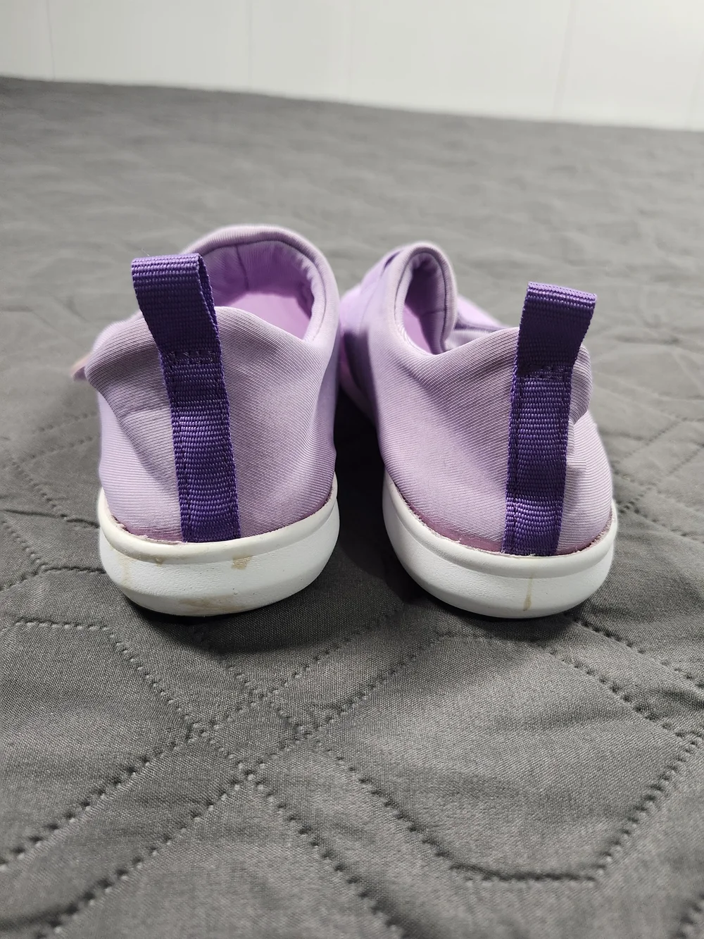 Kids Lavender Slip-On Mesh Sneakers